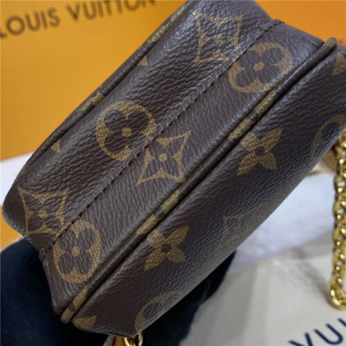 High Quality Luxury Louis Vuitton Utility Phone Sleeve product detail