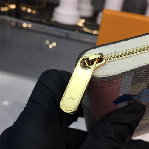 High Quality Luxury Louis Vuitton Zippy Azur Canvas Coin Purse product detail