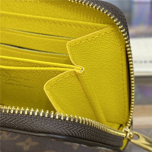 High Quality Luxury Louis Vuitton Zippy Coin Purse product detail