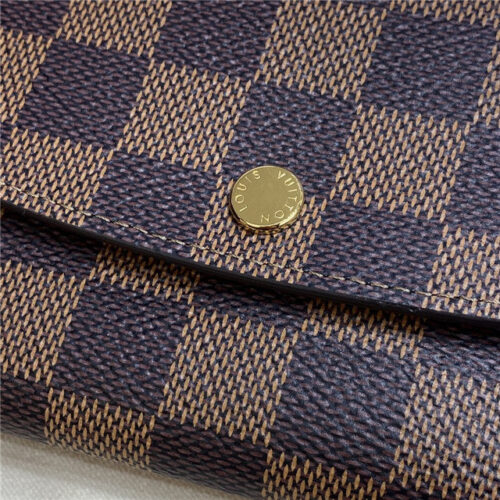 High Quality Luxury Louis Vuitton Emilie Wallet (Varied Colors) product detail