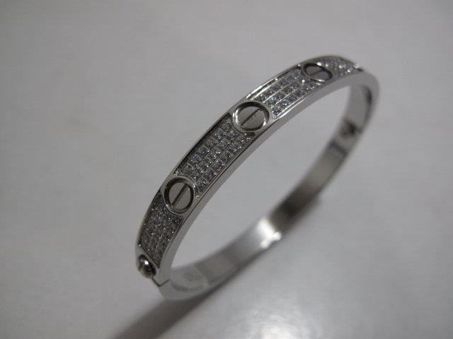 High Quality Luxury Cartier Love Bracelet Silver Full Diamonds product detail