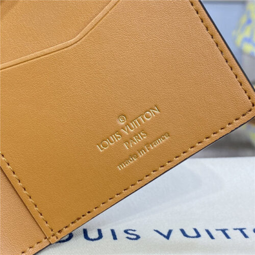 High Quality Luxury Louis Vuitton Vertical Wallet Black product detail