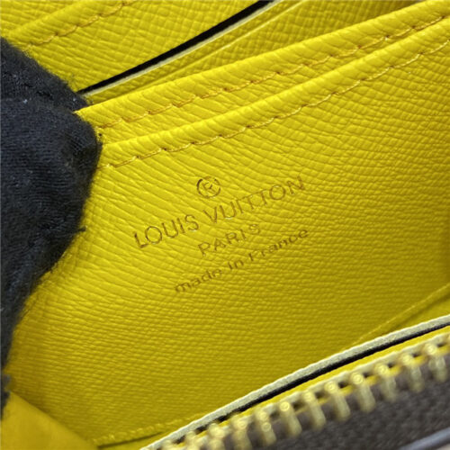 High Quality Luxury Louis Vuitton Zippy Coin Purse product detail