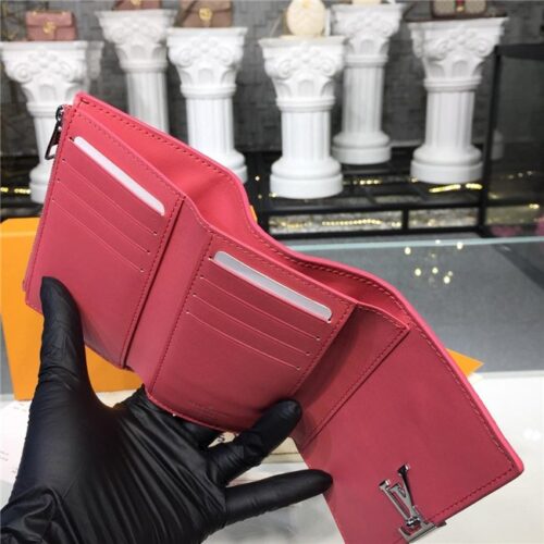 High Quality Luxury Louis Vuitton Capucines Compact Wallet product detail