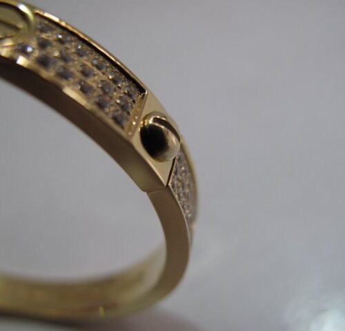 High Quality Luxury Cartier Love Bracelet Yellow Gold Full Diamonds product detail