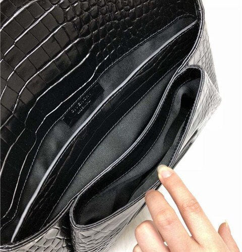 High Quality Luxury Givenchy Antigona Envelope Clutch Crocodile Embossed (Varied Colors) product detail