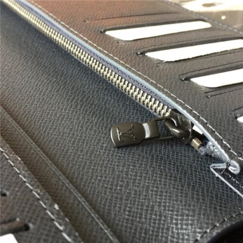 High Quality Luxury Louis Vuitton Brazza Wallet Monogram product detail