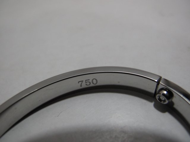 High Quality Luxury Cartier Love Bracelet Silver Full Diamonds product detail