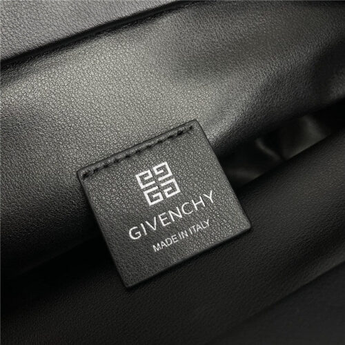 High Quality Luxury Givenchy Small Kenny Bag (Varied Colors) product detail