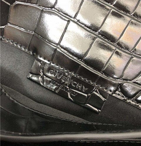 High Quality Luxury Givenchy Antigona Envelope Clutch Crocodile Embossed (Varied Colors) product detail