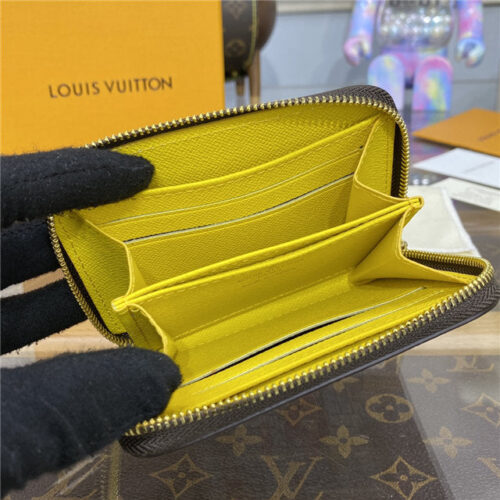 High Quality Luxury Louis Vuitton Zippy Coin Purse product detail