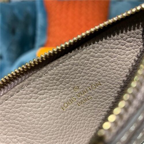 High Quality Luxury Louis Vuitton Zipped Card Holder (Varied Colors) product detail