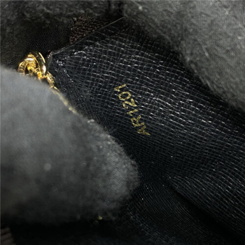High Quality Luxury Louis Vuitton Black Card Holder Recto Verso Wallet Black product detail