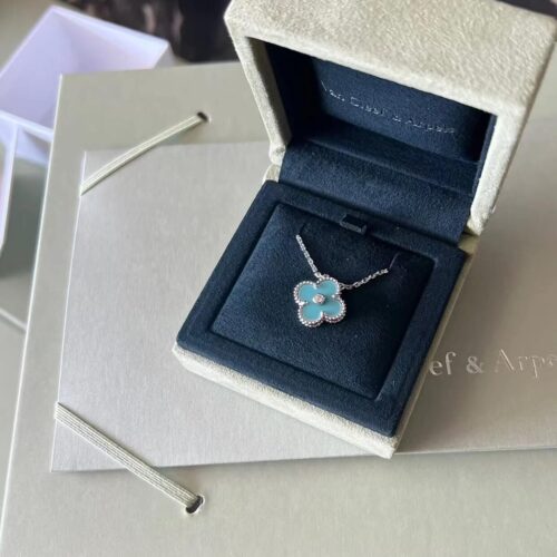 High Quality Luxury Van Cleef  Arpels 18K White Gold Diamond Celadon Green Sevres Porcelain Vintage Alhambra Pendant Necklace product detail