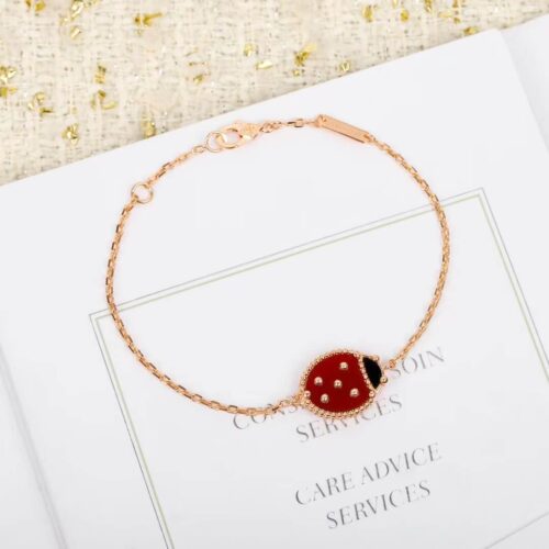 High Quality Luxury Van Cleef  Arpels 18K Rose Gold Carnelian Onyx Lucky Spring Closed Wing Ladybug Bracelet product detail