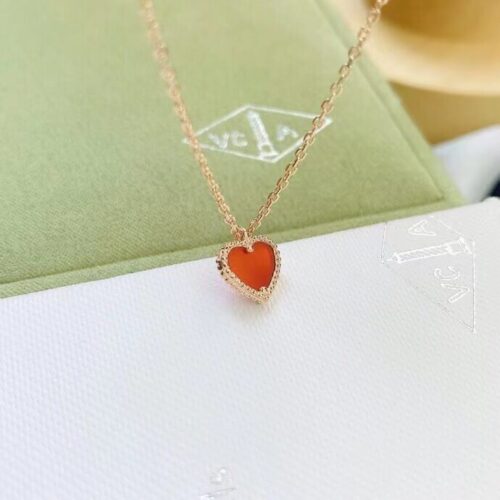 High Quality Luxury Van Cleef  Arpels 18K Rose Gold Carnelian Sweet Alhambra Heart Pendant Necklace product detail
