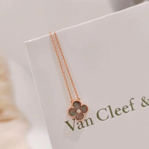 High Quality Luxury Van Cleef  Arpels 18K Rose Gold Diamond Grey Mother Of Pearl Vintage Alhambra Pendant Necklace product detail