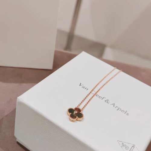 High Quality Luxury Van Cleef  Arpels 18K Rose Gold Diamond Grey Mother Of Pearl Vintage Alhambra Pendant Necklace product detail