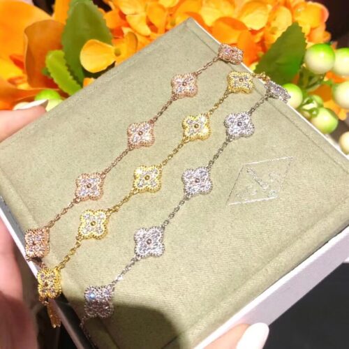 High Quality Luxury Van Cleef  Arpels Vintage Alhambra Bracelet 5 Motifs Yellow Gold With Round Diamonds product detail