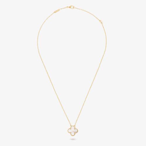 High Quality Luxury Van Cleef  Arpels Vintage Alhambra Pendant Necklace alternate view