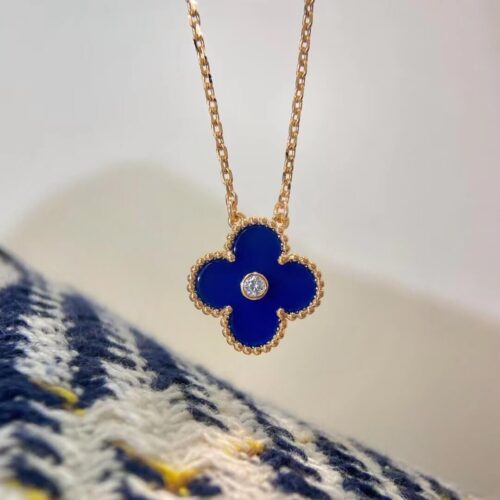 High Quality Luxury Van Cleef  Arpels Vintage Alhambra Pendant Yellow Gold With Lapis Stone Mother Of Pearl Round Diamonds product detail