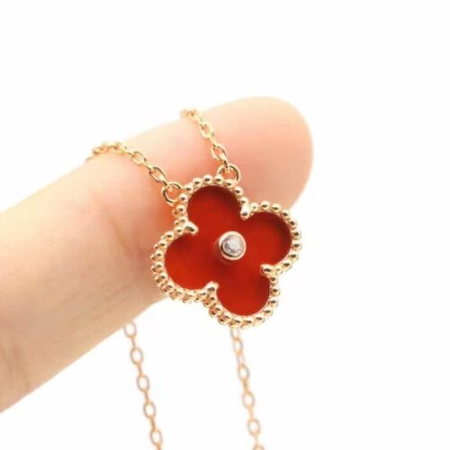 High Quality Luxury Van Cleef  Arpels Vintage Alhambra Pendant Yellow/Rose Gold With Carnelian Mother Of Pearl Round Diamonds product detail