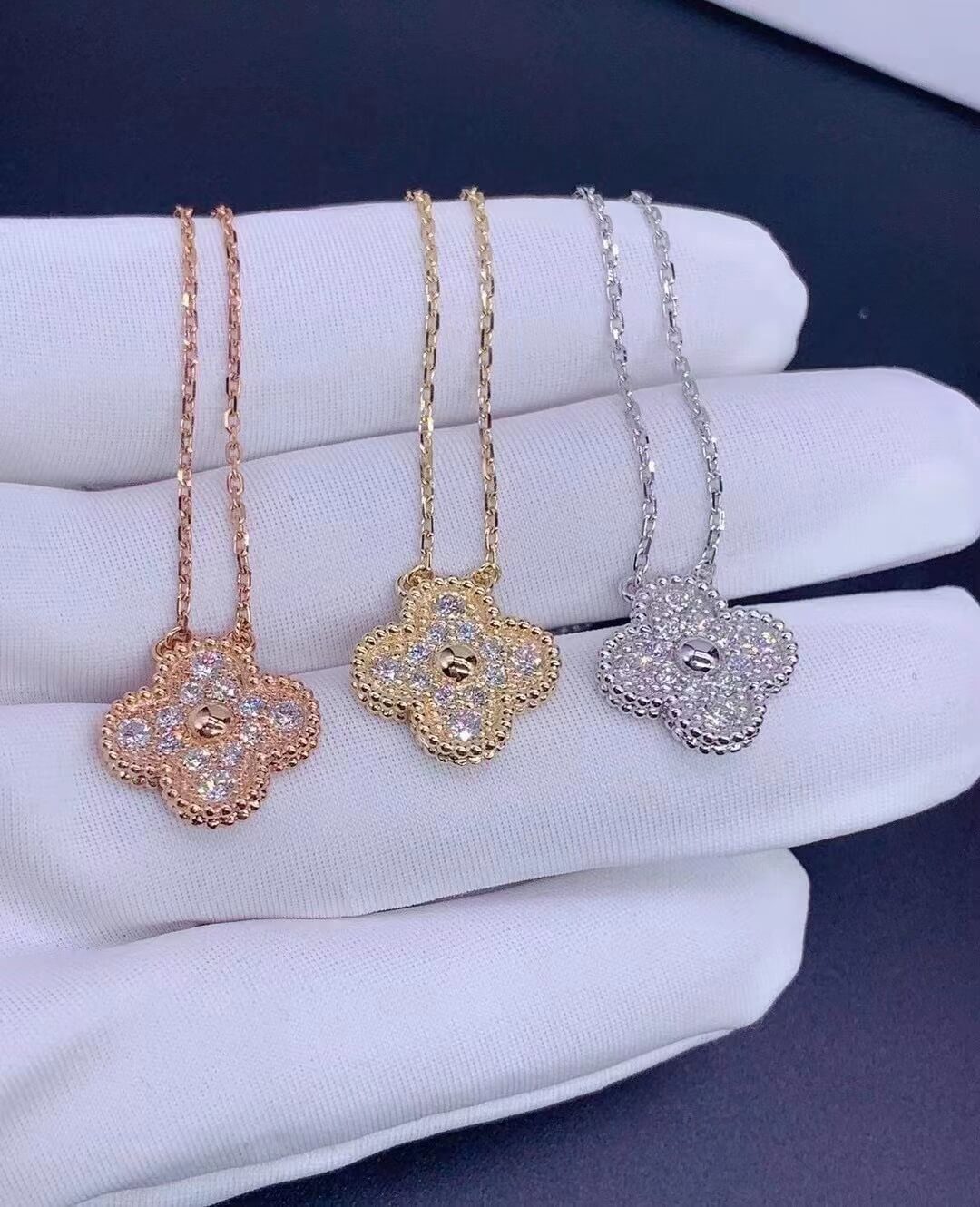 High Quality Luxury Van Cleef Arpels Vintage Alhambra Pendant Necklace With Diamond product detail