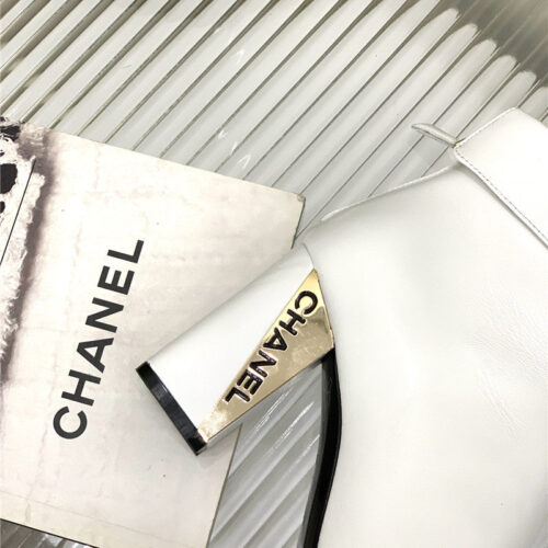 High Quality Luxury Chanel Chunky Heel Ankle Boots – Style 92006 product detail