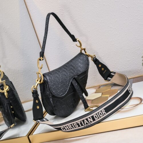 High Quality Luxury Dior Saddle Bag With Strap Black Dior Oblique Embossed Calfskin alternate view