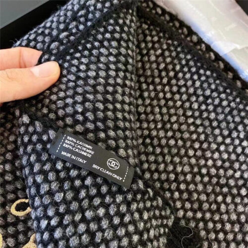 High Quality Luxury Chanel 100% Cashmere Scarf – Style 25022 product detail