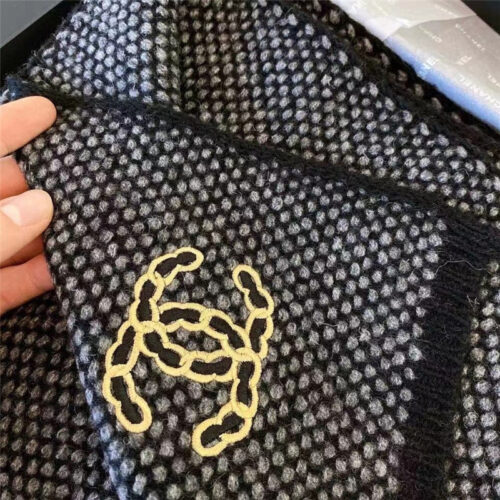 High Quality Luxury Chanel 100% Cashmere Scarf – Style 25022 product detail
