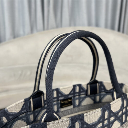 High Quality Luxury Dior Book Tote Vegetable Basket Shopping Bag product detail