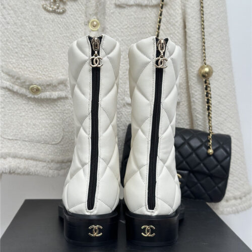 High Quality Luxury Chanel Rhombus Platform Boots – Style 43206 product detail