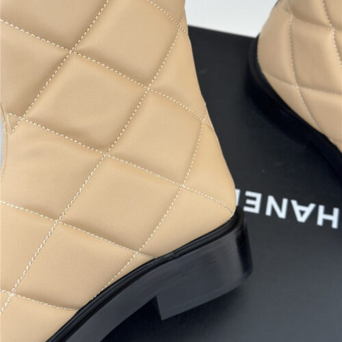 High Quality Luxury Chanel Rhombus Platform Boots – Style 81062 product detail