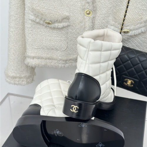 High Quality Luxury Chanel Rhombus Platform Boots product detail