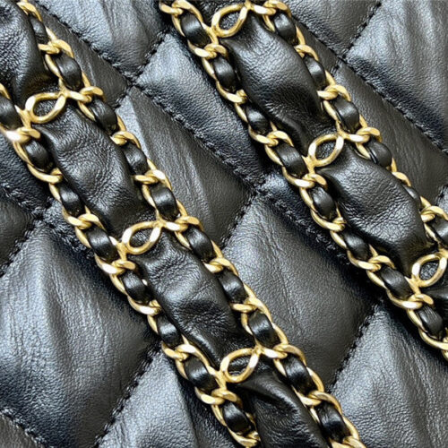 High Quality Luxury Chanel 19 Bag Small product detail