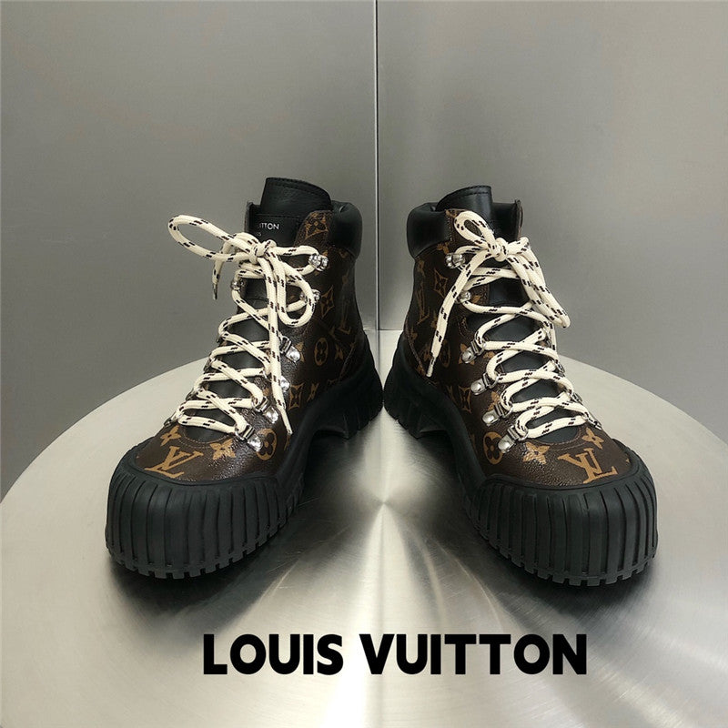 High Quality Luxury Louis Vuitton Ruby Flat Ranger Shoes – Style 08643 product detail