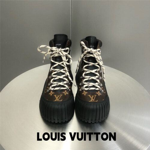 High Quality Luxury Louis Vuitton Ruby Flat Ranger Shoes – Style 08643 product detail