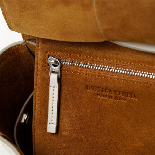High Quality Luxury Bottega Veneta Arco Mini Leather Tote – Style 29987 product detail