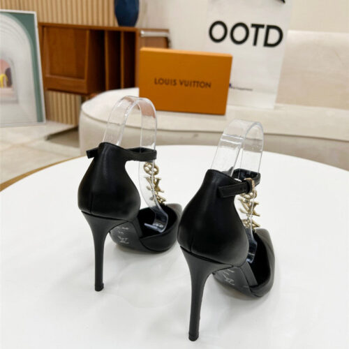 High Quality Luxury Louis Vuitton Metal Chain High Heels – Style 90083 product detail