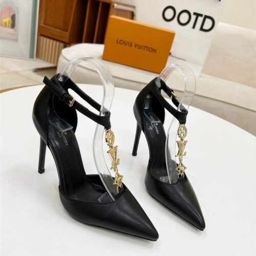 High Quality Luxury Louis Vuitton Metal Chain High Heels – Style 90083 product detail
