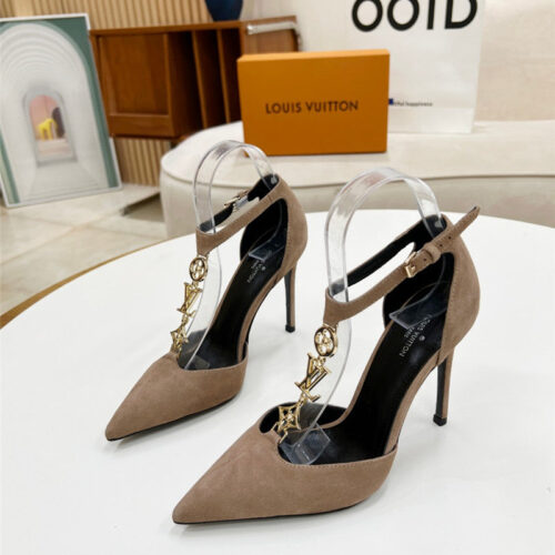 High Quality Luxury Louis Vuitton Metal Chain High Heels – Style 22851