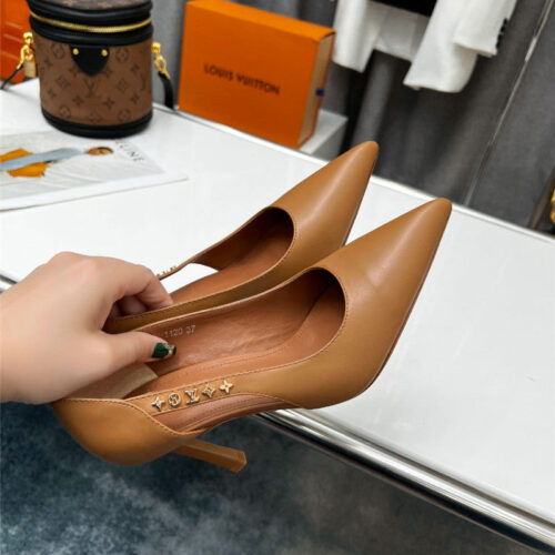 High Quality Luxury Louis Vuitton Metal Buckle High Heels – Style 01955 product detail