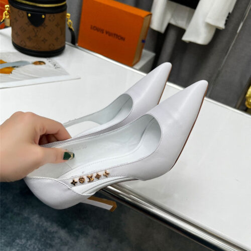 High Quality Luxury Louis Vuitton Metal Buckle High Heels – Style 69187 product detail
