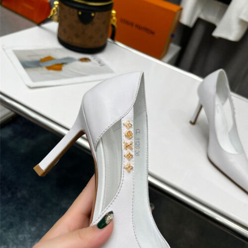 High Quality Luxury Louis Vuitton Metal Buckle High Heels – Style 69187 product detail