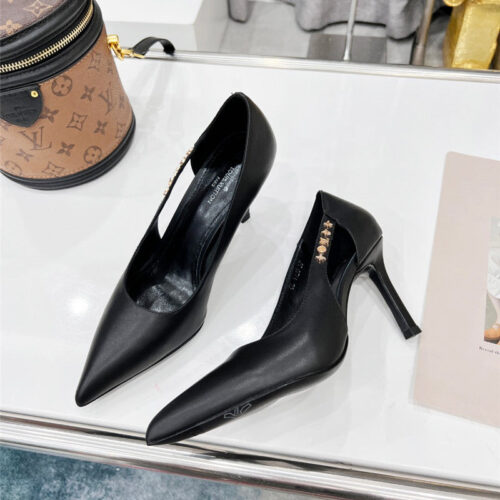 High Quality Luxury Louis Vuitton Metal Buckle High Heels product detail