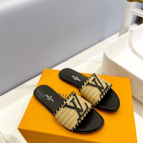 High Quality Luxury Louis Vuitton Logo Flat Slippers – Style 87299