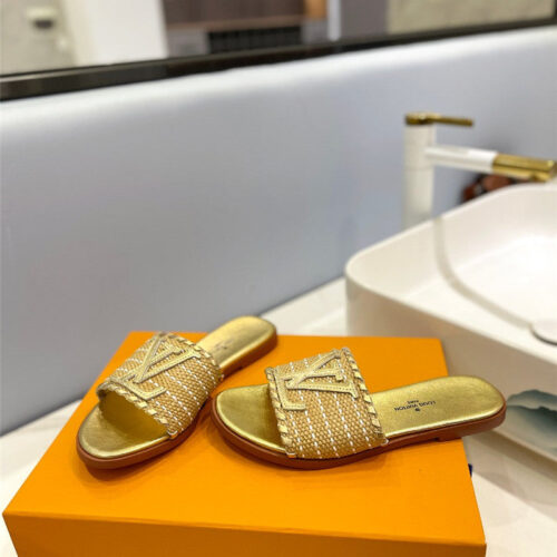 High Quality Luxury Louis Vuitton Logo Flat Slippers – Style 54531 product detail