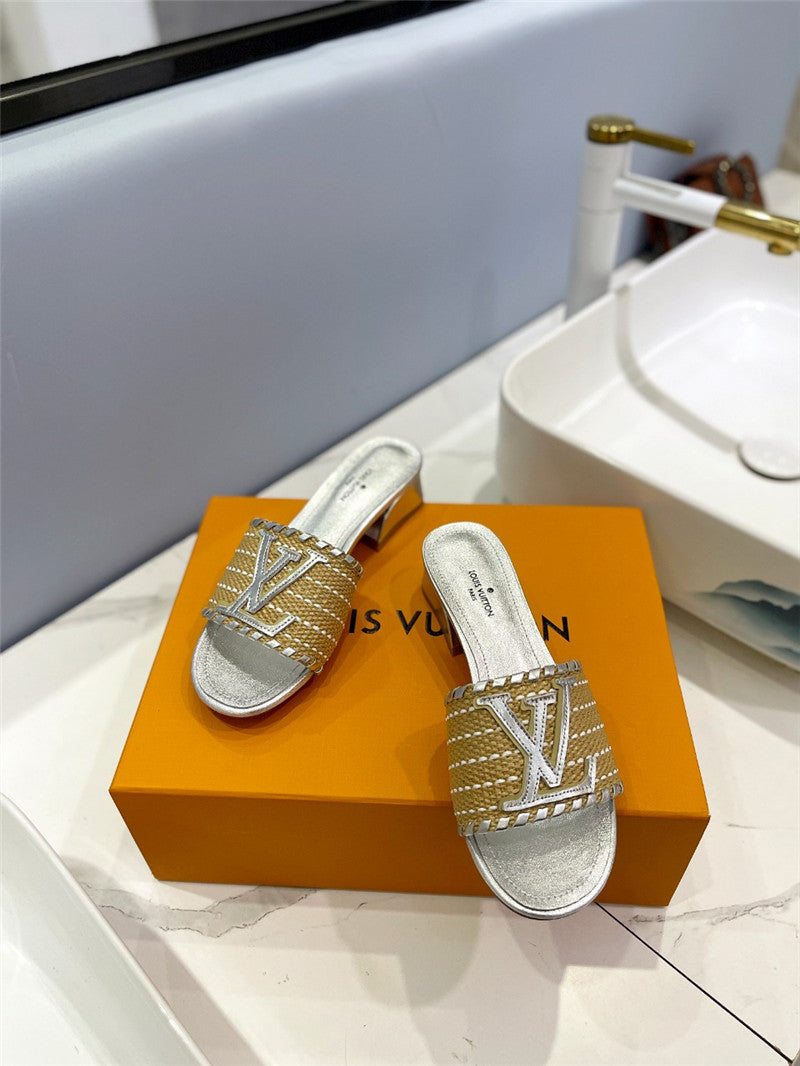 High Quality Luxury Louis Vuitton Catwalk Style British Retro Slippers product detail