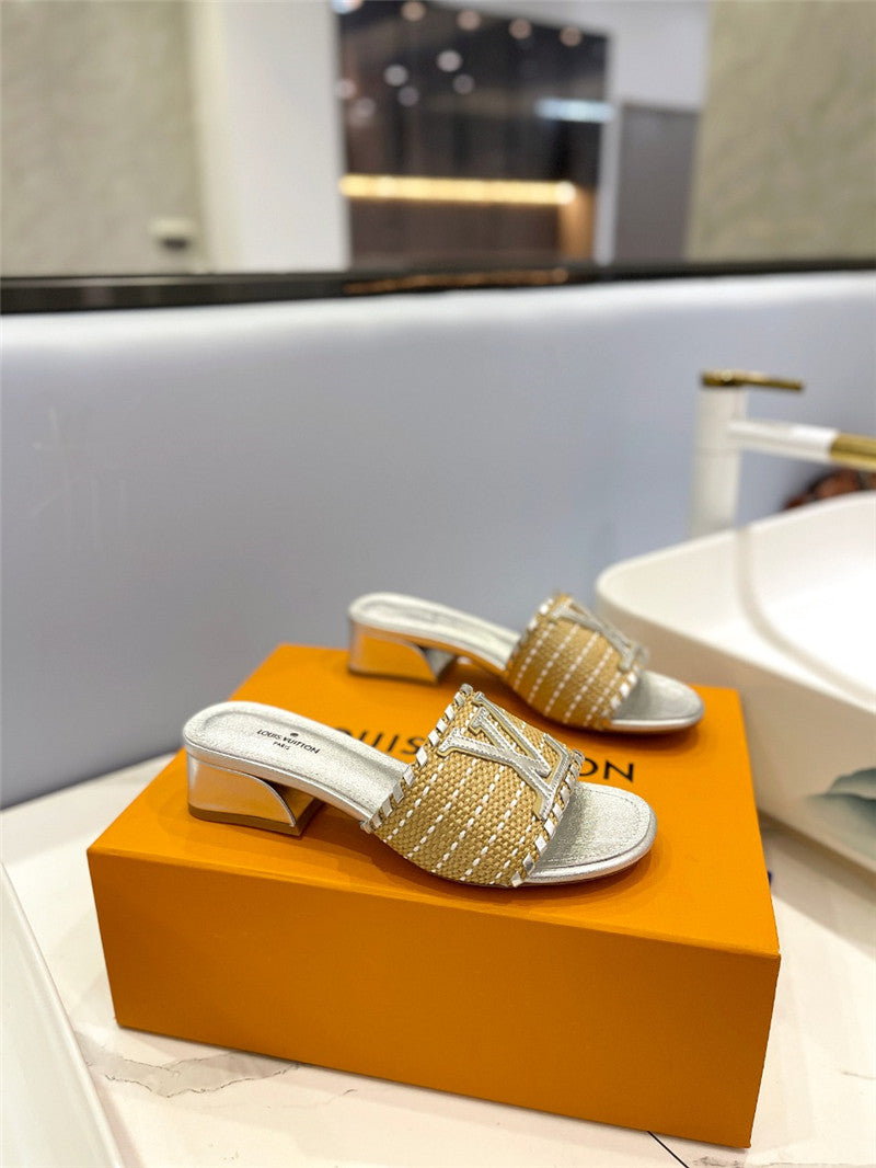 High Quality Luxury Louis Vuitton Catwalk Style British Retro Slippers product detail